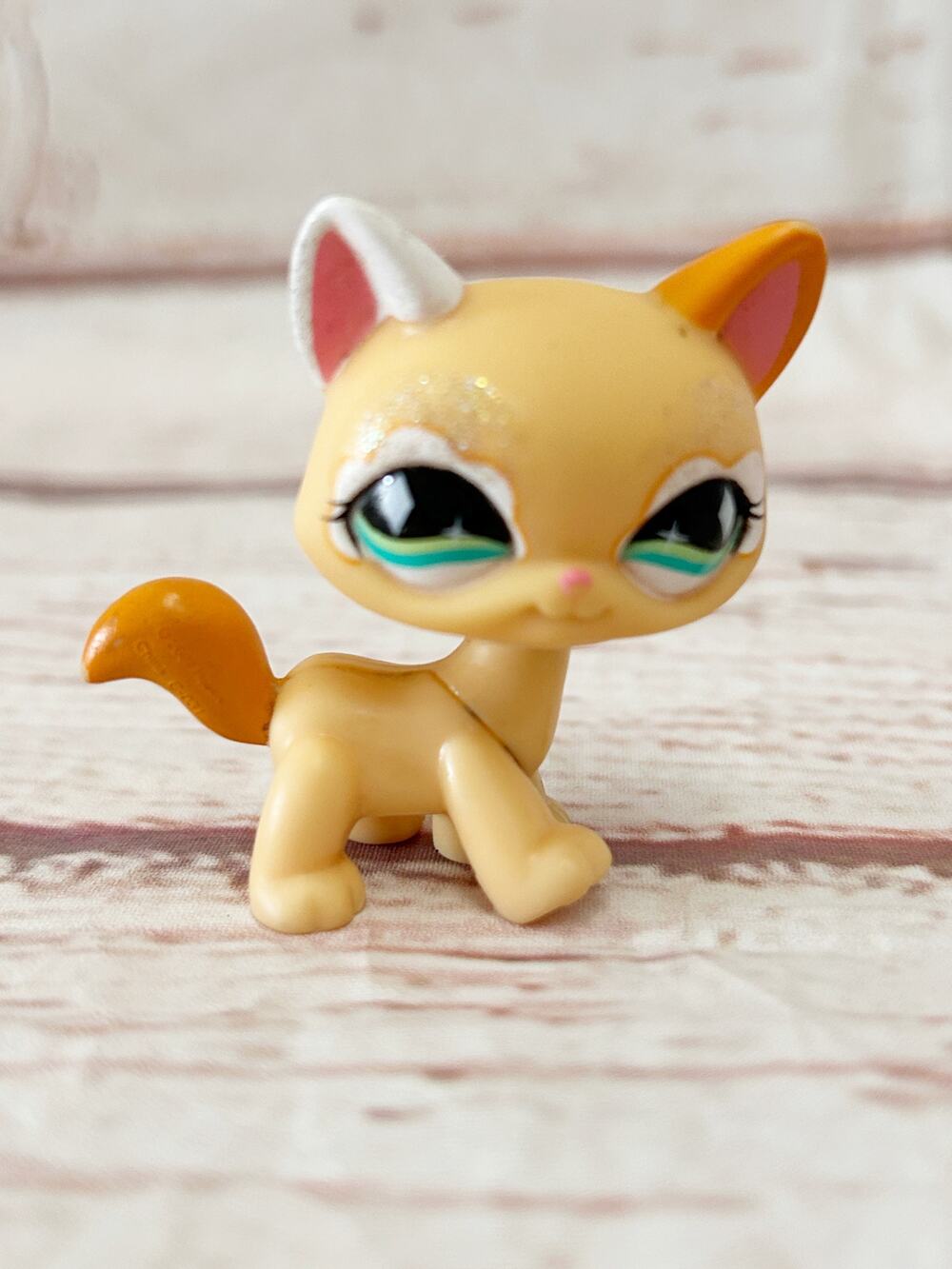 LPS Littlest Pet Shop #626 Glitter Destiny Walking Cat Teal Eyes